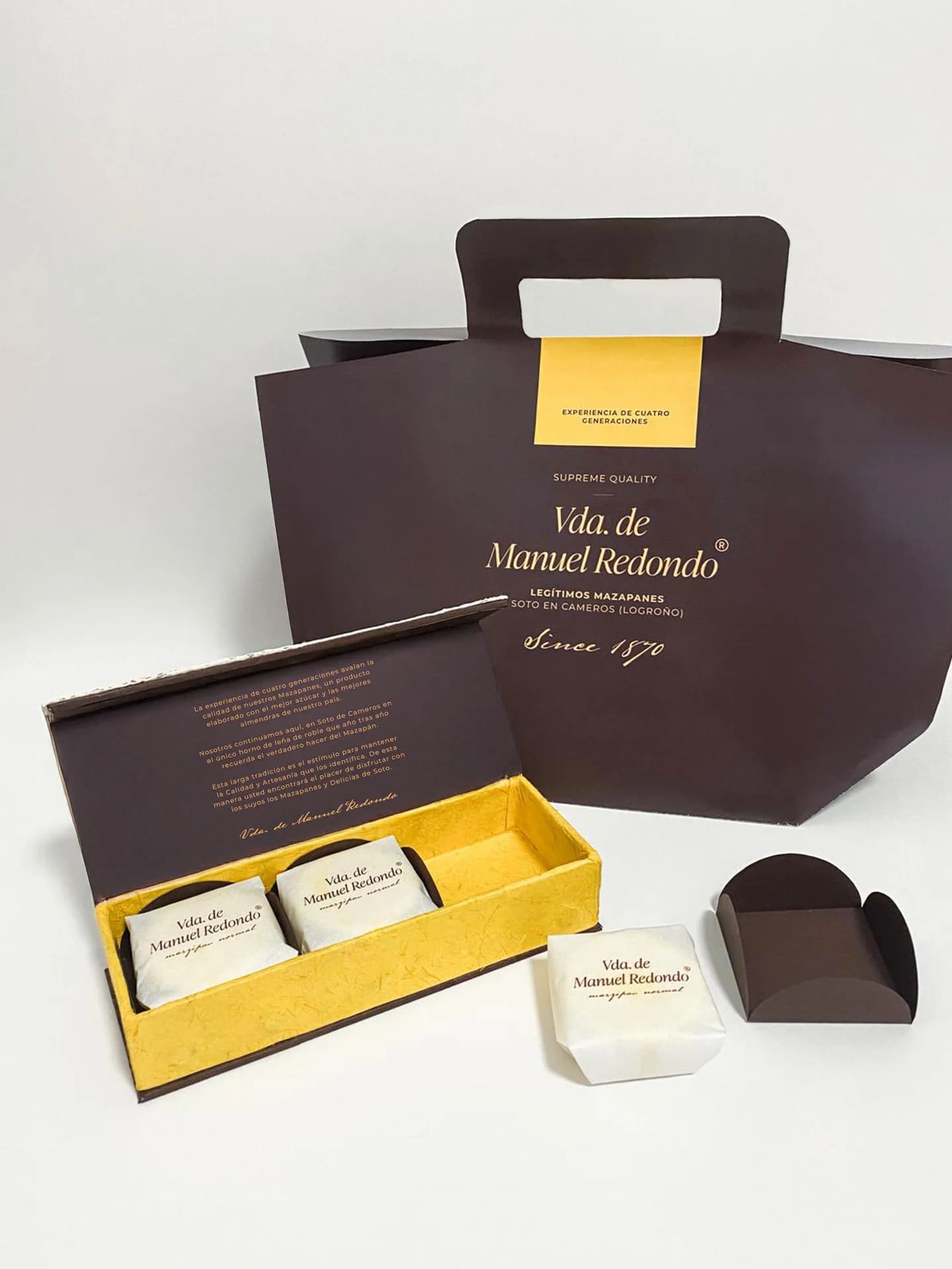 Bolsa y caja de mazapanes de Vda. de Manuel Redondo